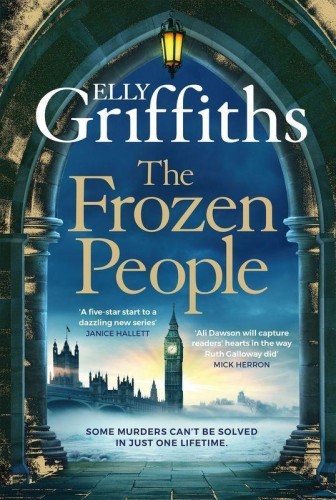 The Frozen People wer. angielska, Elly Griffiths