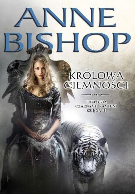 Królowa ciemności. Czarne Kamienie. Księga 3...